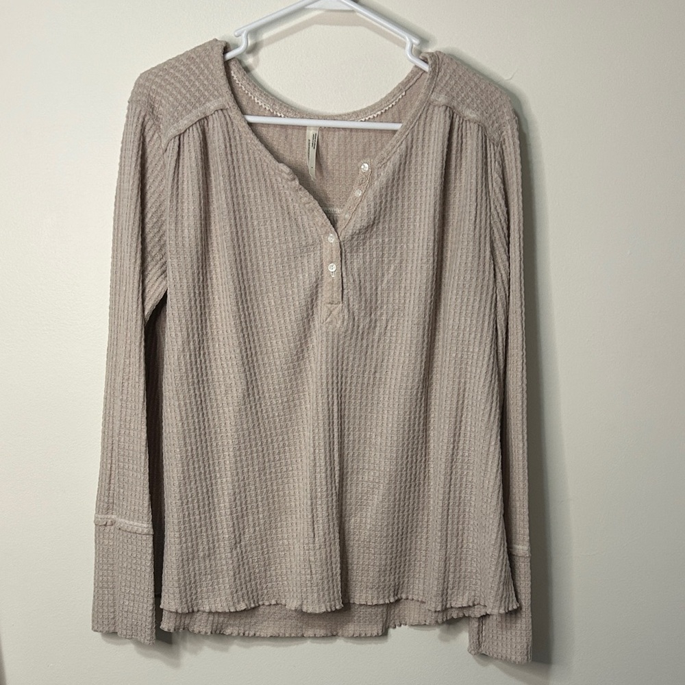 Anthropologie Taupe Long Sleeve‎ Top ladies size L